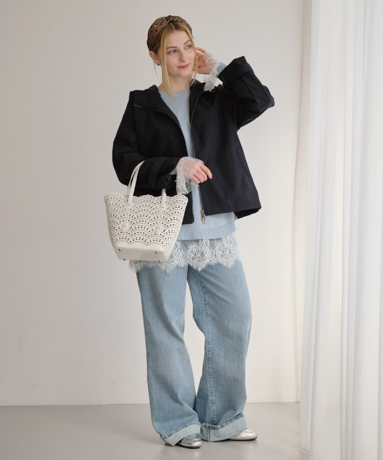 【MIA/ミア】フーディーライトアウター