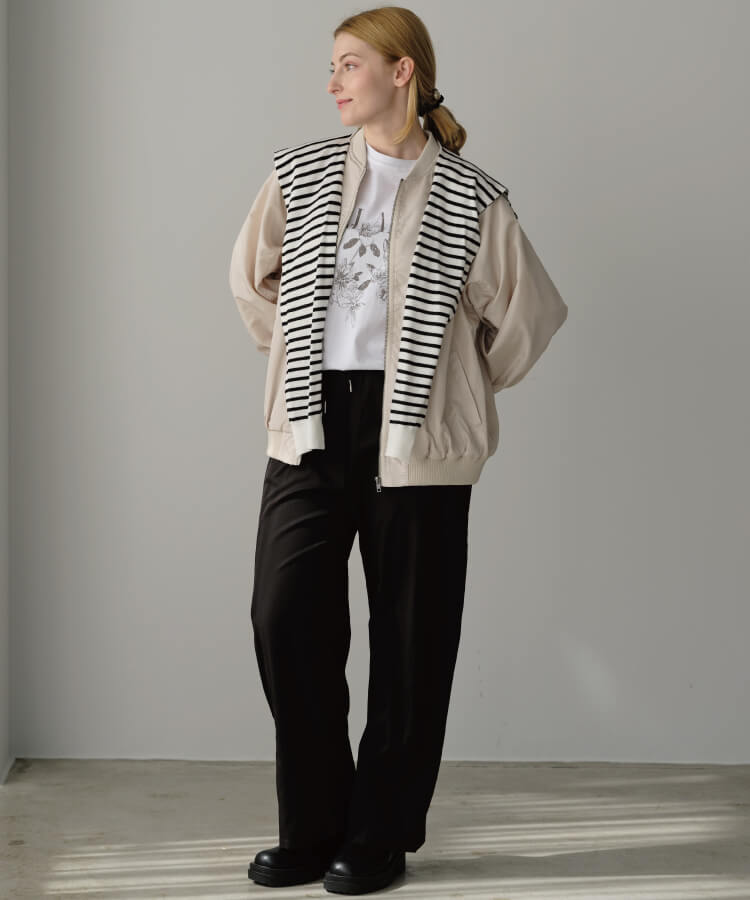 【MIA/ミア】ボタニカルTシャツ