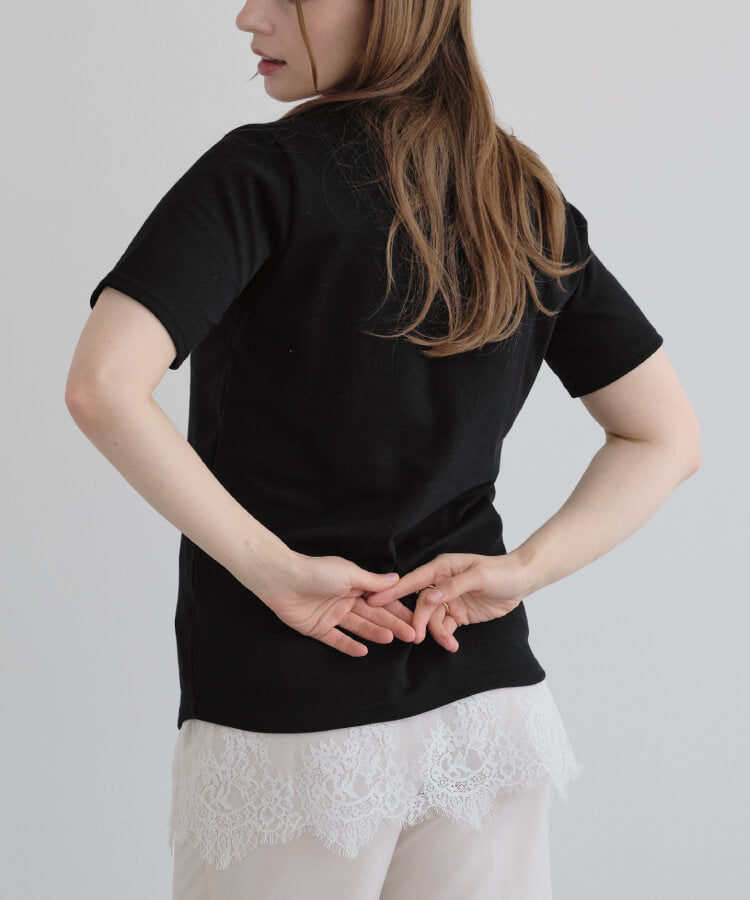 【MIA/ミア】裾レース付きシンプルロゴTシャツ