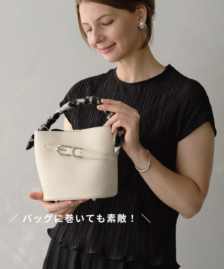 【MIA/ミア】レオパードリボンスカーフ付きプリーツトップス